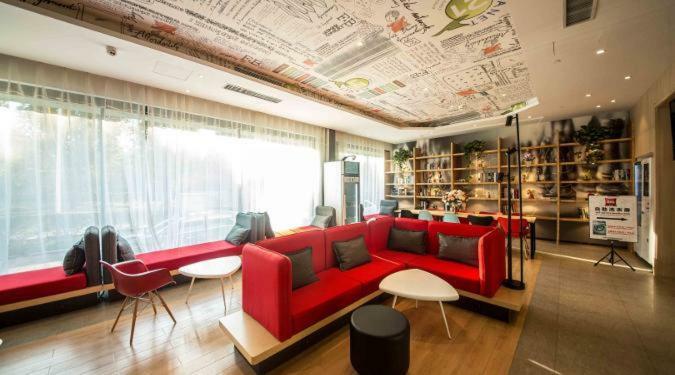Ibis Urumqi Weixing Square Hotel Luaran gambar