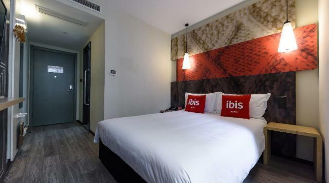 Ibis Urumqi Weixing Square Hotel Luaran gambar